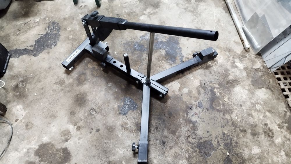 Scula schimbat anvelope moto