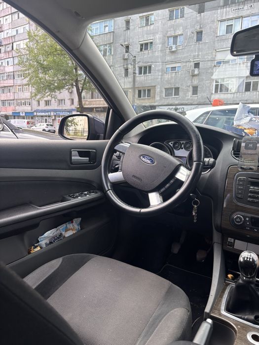 Ford Focus 2 Ghia