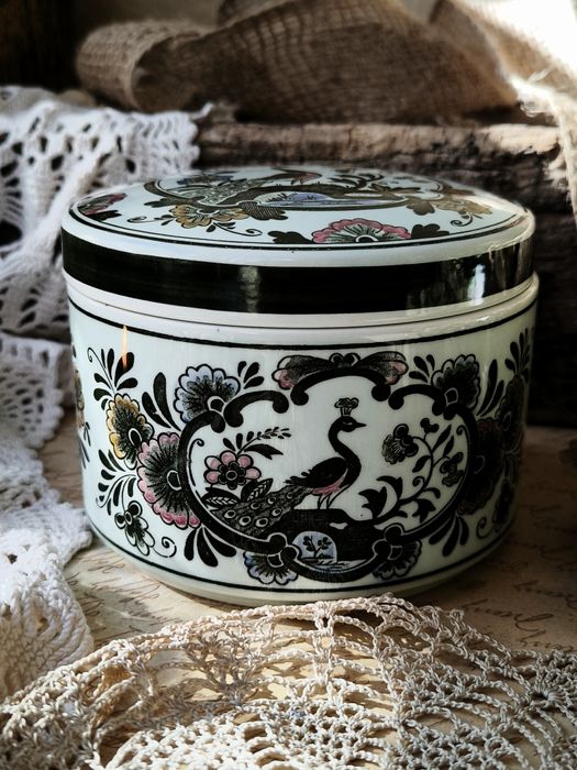 Комплект кутия и пепелник на Villeroy & Boch