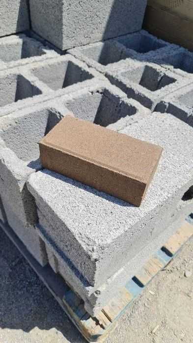 Брусчатка, поребрик, бордюр