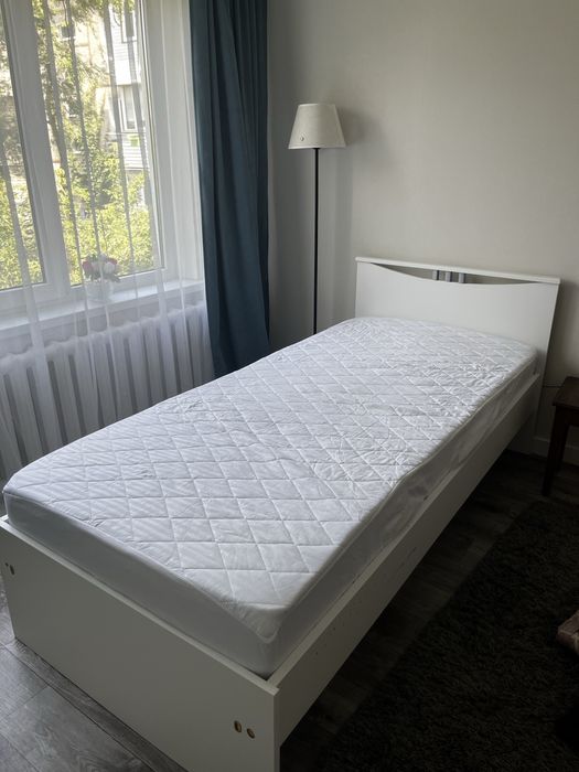 Продам матрас, кровать, шкаф