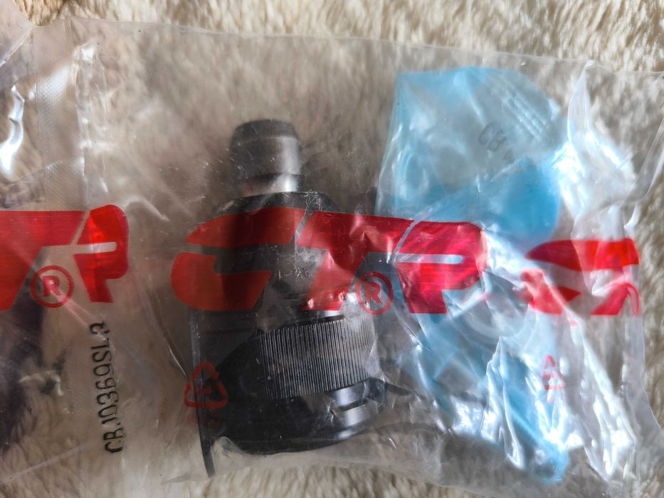 Шаровая опоры, Мазда МПВ 2004