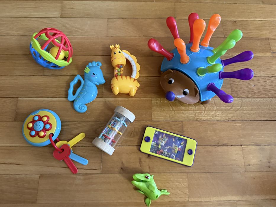 Бебешки занимателни играчки