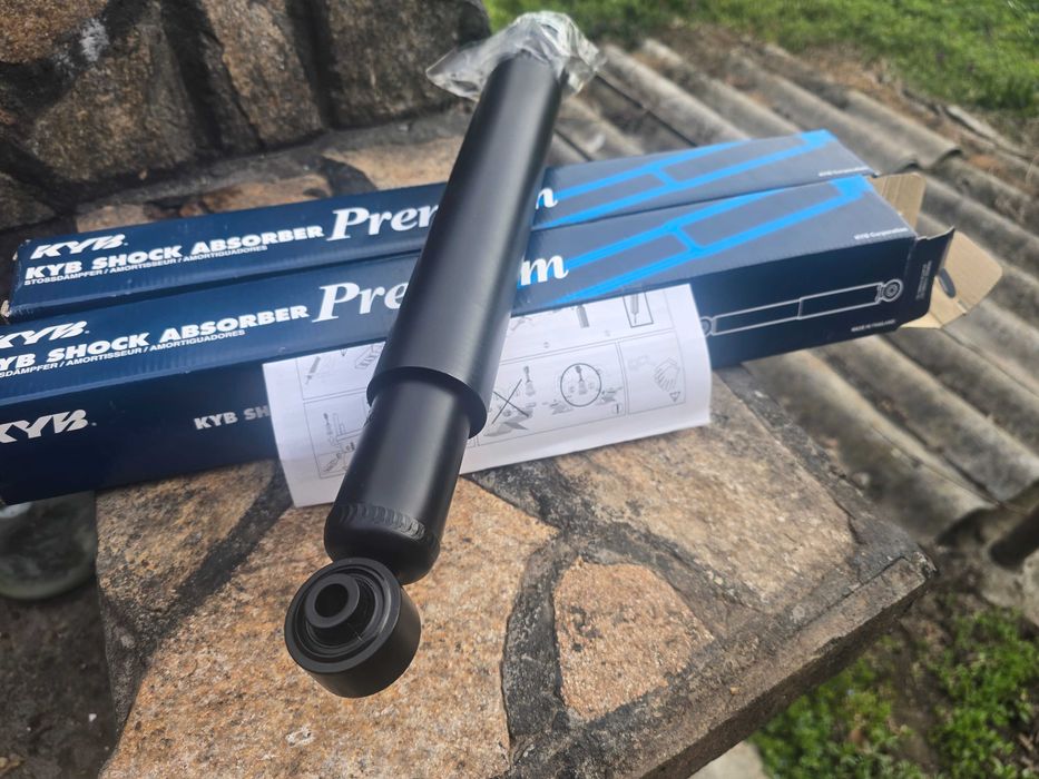 Комплект задни амортисьори KYB за Opel Astra G 1.4 16v 90hp  Нови!