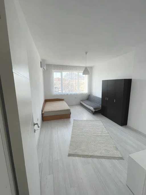 Дава се под наем Тристаен апартамент в Пловдив, Център - 120 кв.м за 500 € - Снимка #2