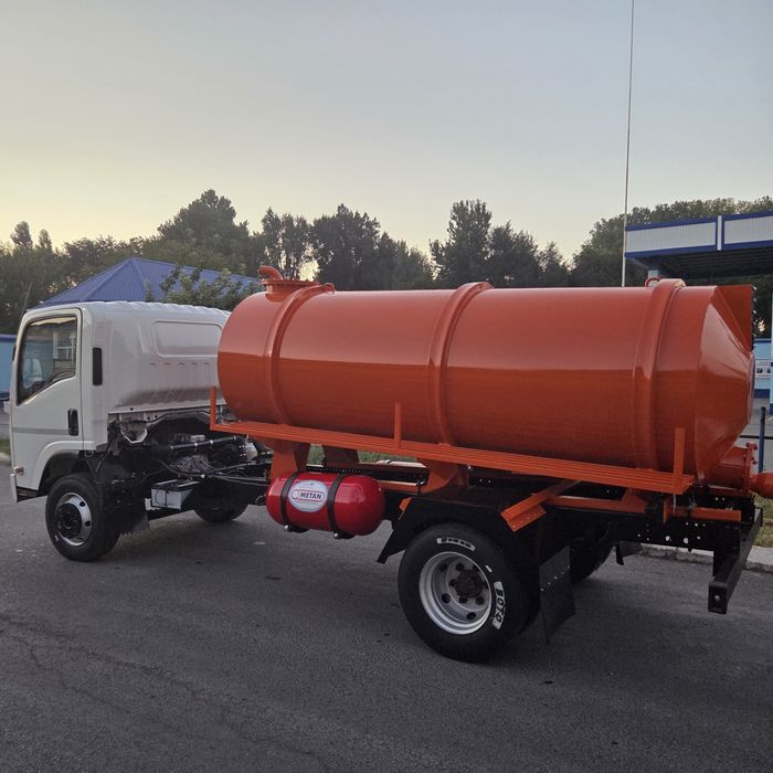 Isuzu assenizator gavnovoz sotiladi