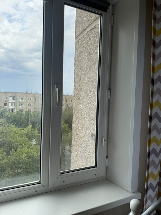 Продам б/у пластиковое окна
