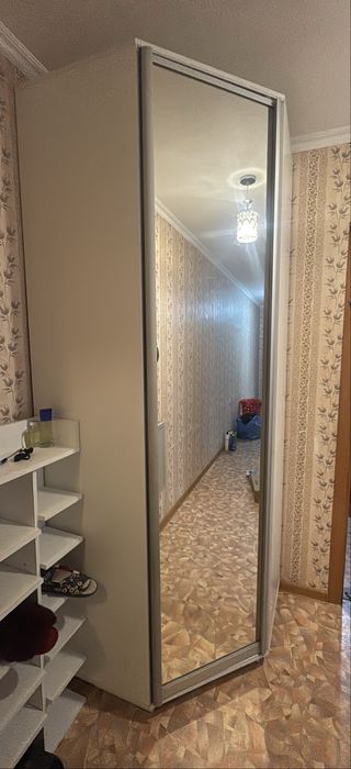 Угловой шкаф в прихожую