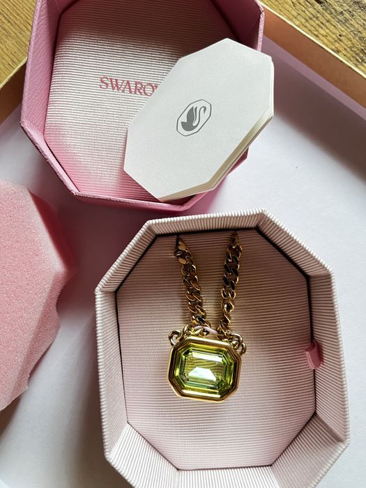 Swarovski Millenia Necklace Green