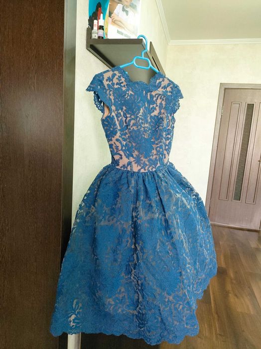 Продам платье очень красивое