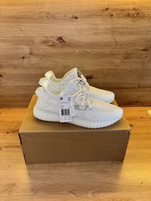 Adidas Yeezy 350 V2 Static