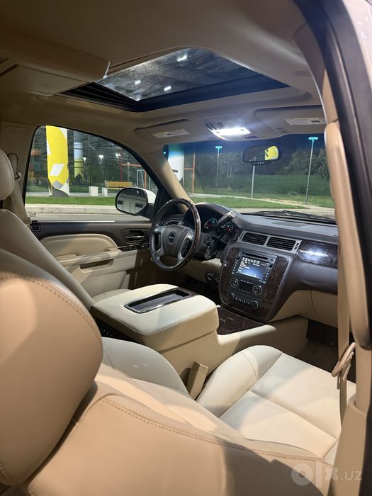 GMC Yukon 2013 yil
