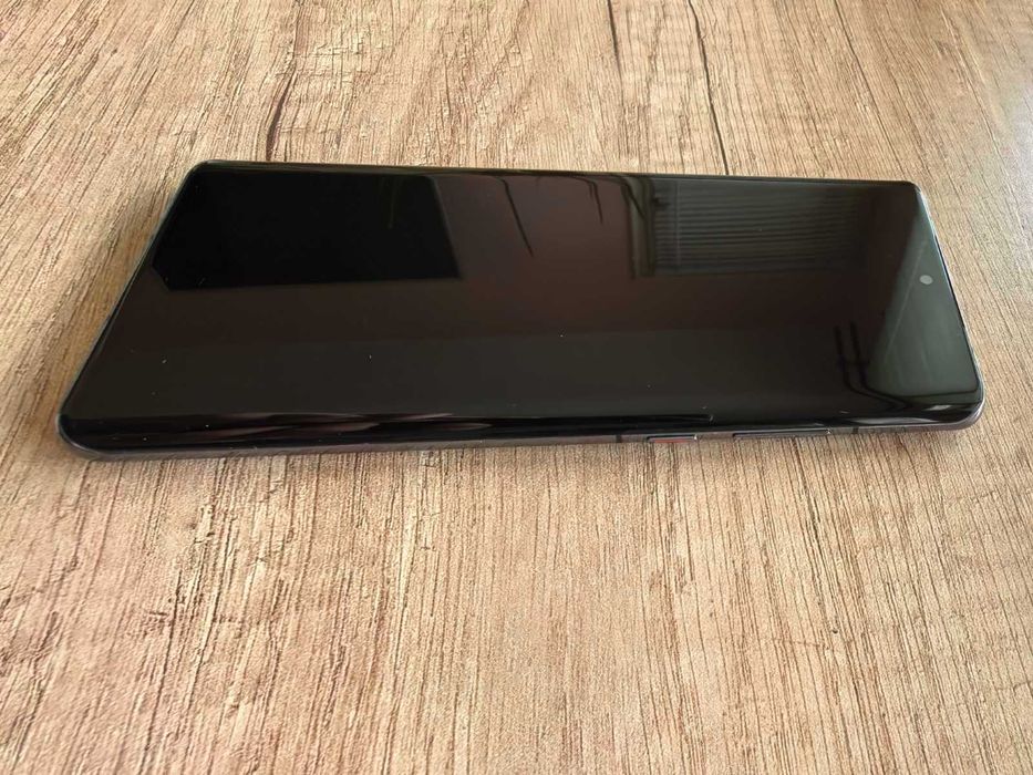 Телефон Huawei P50 Pro Golden Black / Памет: 256GB / RAM: 8GB / Dual SIM
