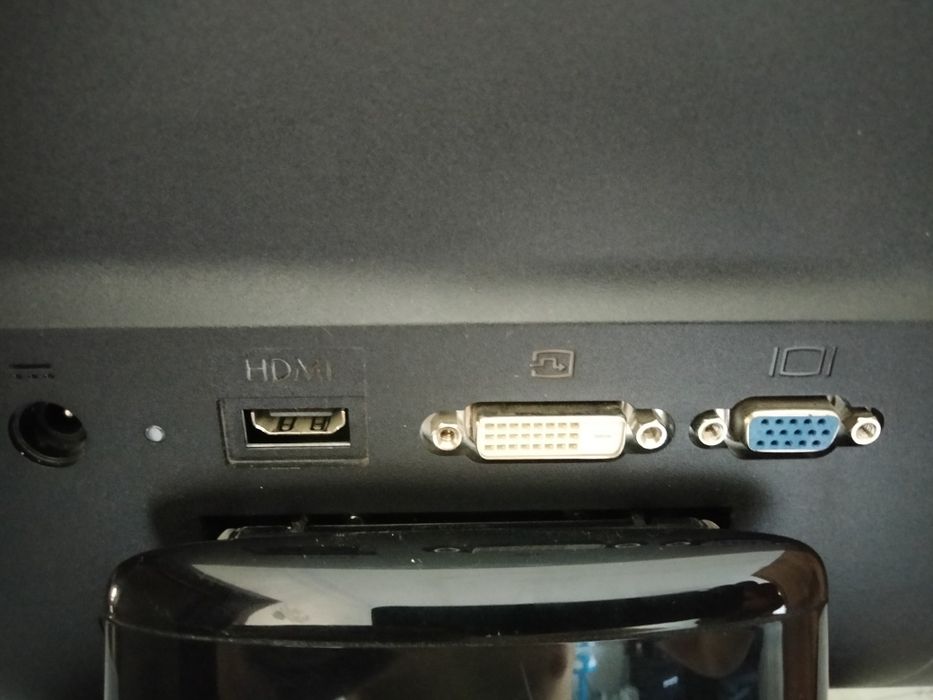Монитор HP 2311 с разъемом HDMI