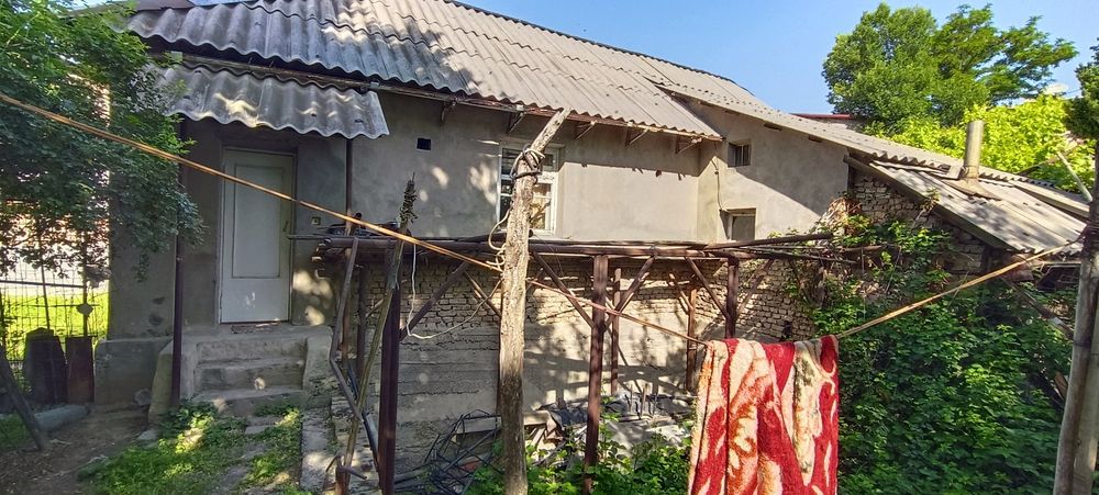 Prodaetsya uchastok