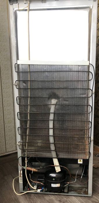 Продам холодильник Бирюса 151Е