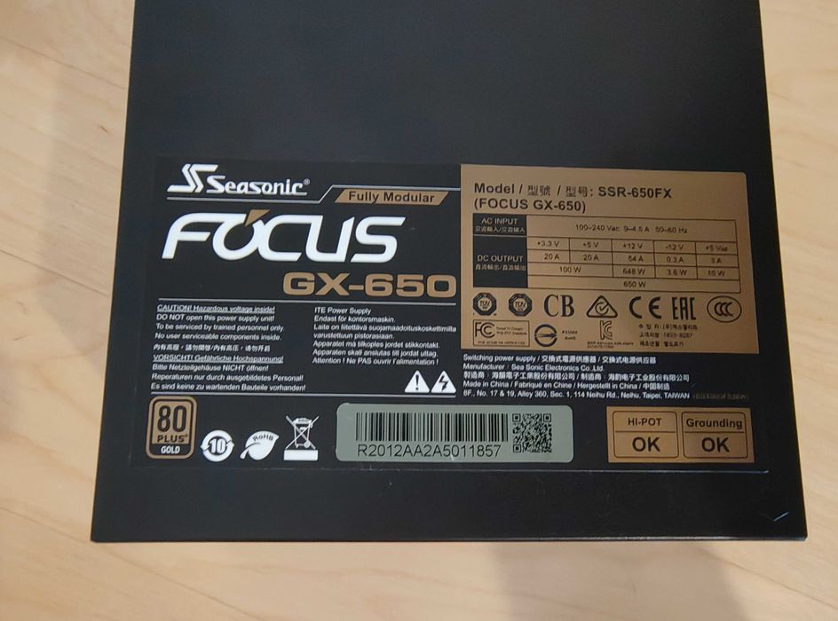 Sursa Seasonic 650W modulara - 430 lei