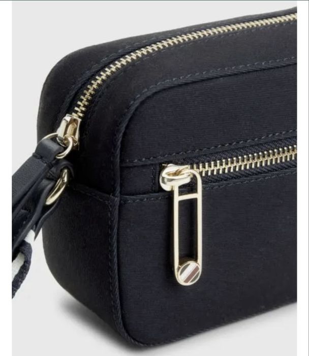 Чанта tommy hilfiger camera bag