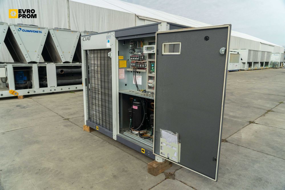Chiller/Pompă de căldură răcit cu aer CIAT AQUACIAT2 ILDC 240V – 61.5 kW/64.1 kW | chiller 65 kw pret | Second hand