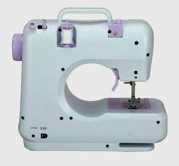 Мини шевна машина с 12 различни вида шевове SM-505A