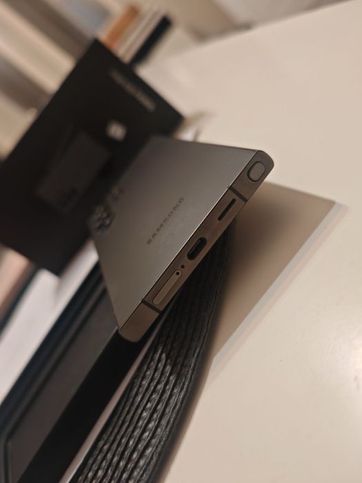 Samsung galaxy s24 ultra 512 GB Black като НОВ