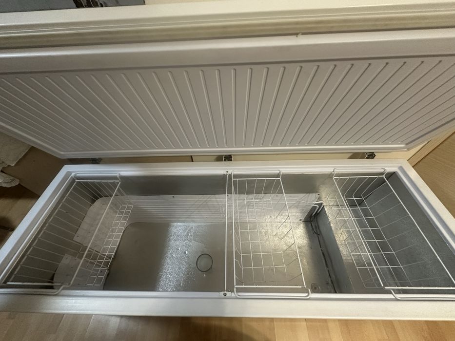 Морозильный шкаф Бирюса продам