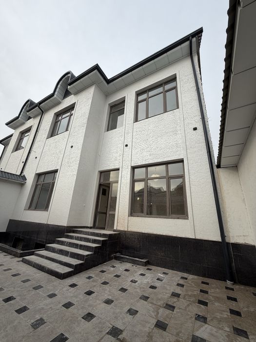 Продается дом 2 этажный