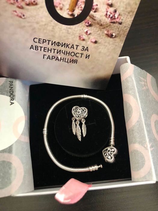 Оригинална сребърна гривна Pandora
