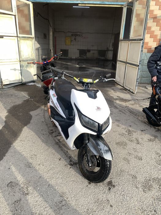 Продам Мопед м8