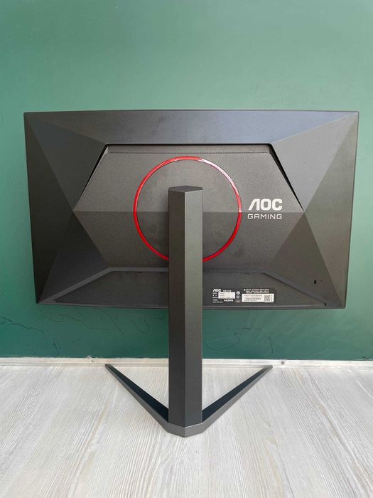 Aoc 27” 300hz curved FHD IPS