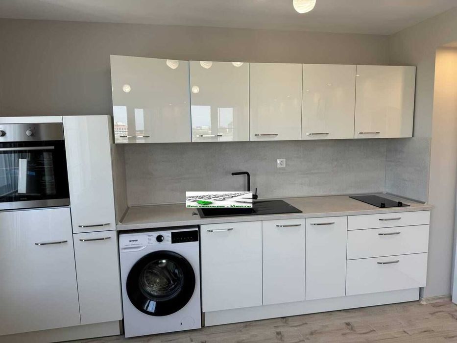 Дава се под наем Двустаен апартамент в Пловдив, Гагарин - 62 кв.м за 408 € - Снимка #2