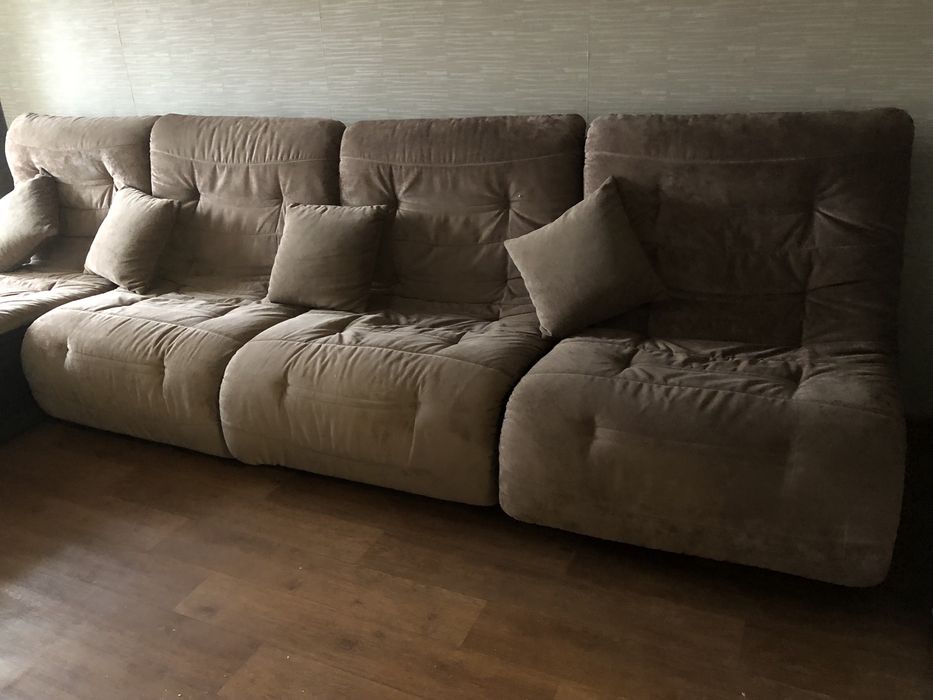 Диван для гостиной