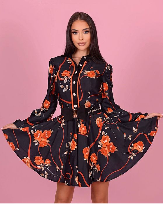 Рокля Amia с колан