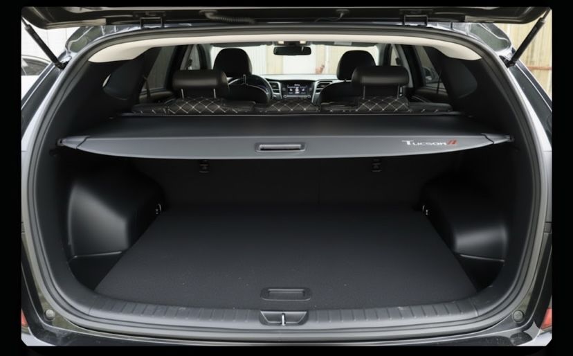 Шторка для Hyundai Tucson.