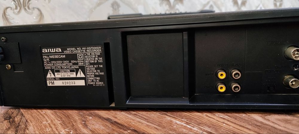 Aiwa каробкада видеомагнитафон
