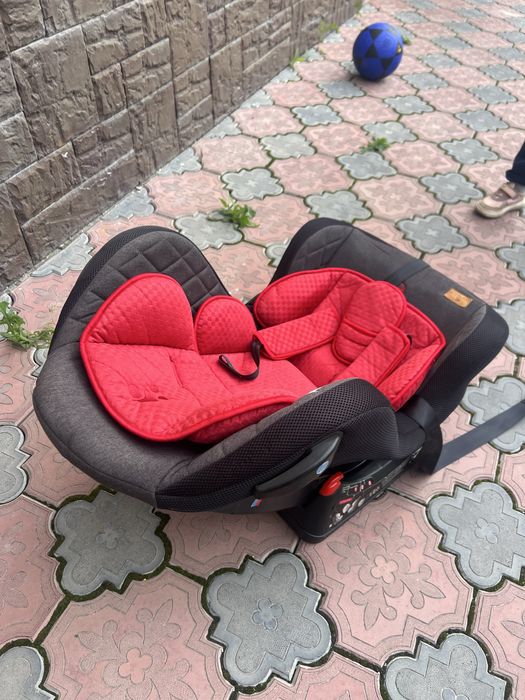Детское автокресло / автолюлька