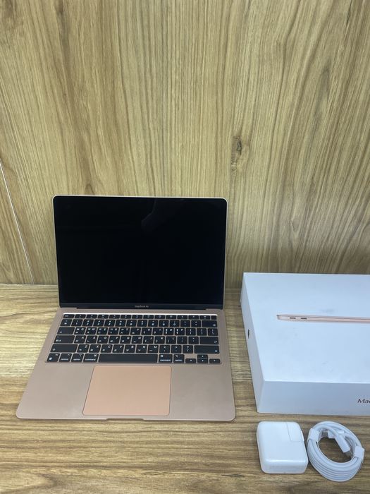 Macbook Air M1 Gold, 2020-yil, 8/256gb, макбук айр/ейр голд М1
