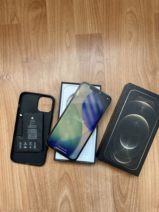 продам айфон 12 про макс