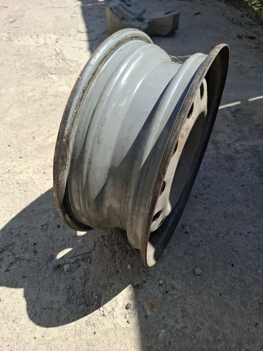 Продам диски на R14 на ваз