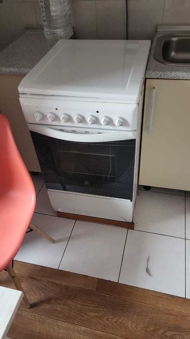 Плита электрическая с духовкой