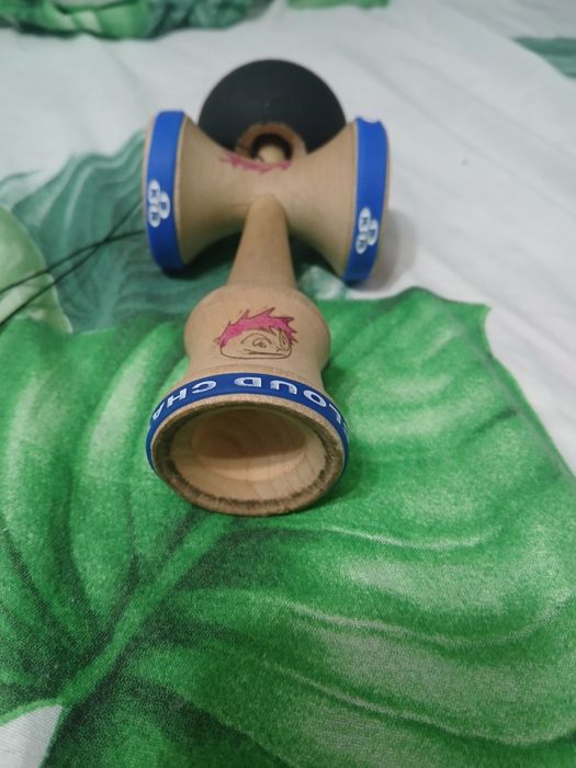 Kendama bisoi 315 lei negociabil .descrierea.