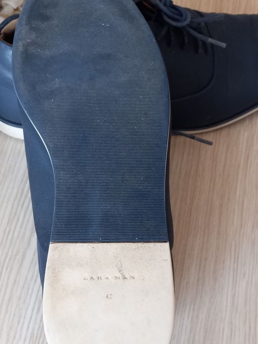 Сини обувки на Зара