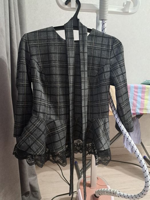 Продам костюм в отличном состоянии