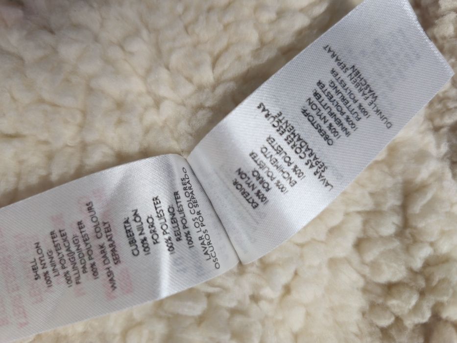 Vând vesta atmosphere albastru, vesta gluga, blana naturala