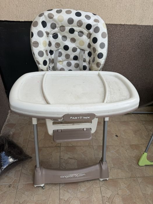 Детски стол за хранене