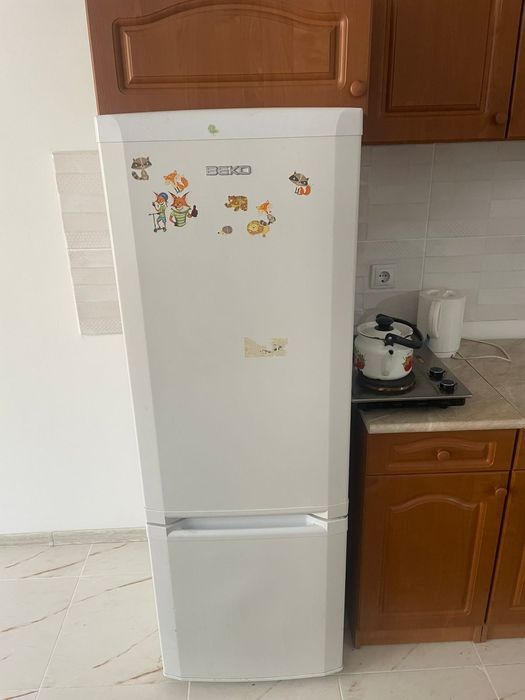 Продам холодильник