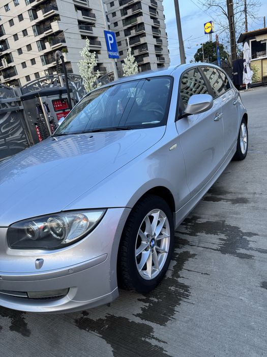 BMW SERIA 1.