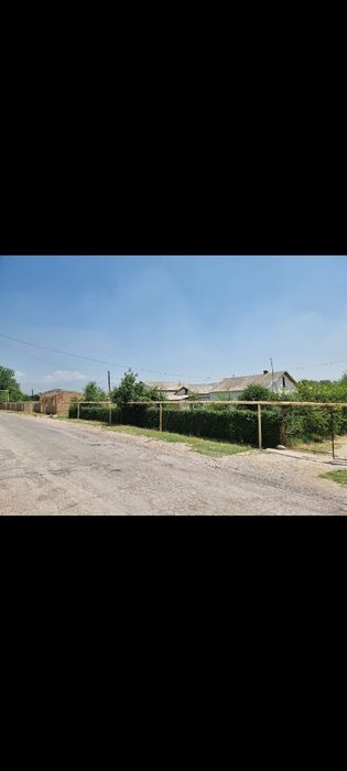 Продается дом в Паркенте. Uy sotiladi 18 sot. Samsarak