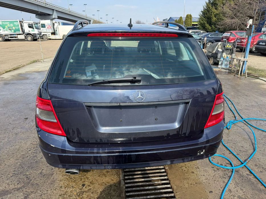 Bara / Capota / Faruri Xenon / Aripi / Usi / Haion Mercedes C-Class W204 2007-2012