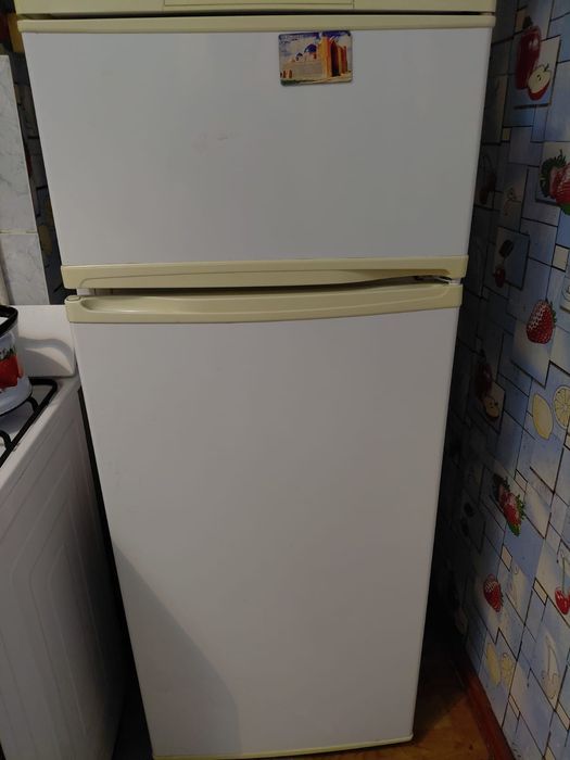 Холодильник бесплатно